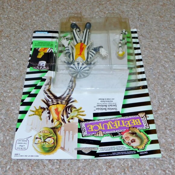 1989 Kenner Beetlejuice 5" Showtime Beetlejuice Figure MOC Brand New Canadian - Picture 11 of 11